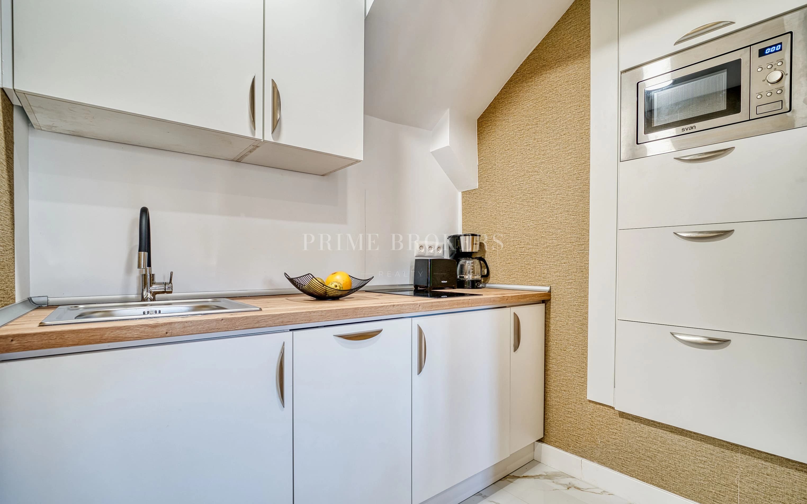 Excellent Studio in Las Americas