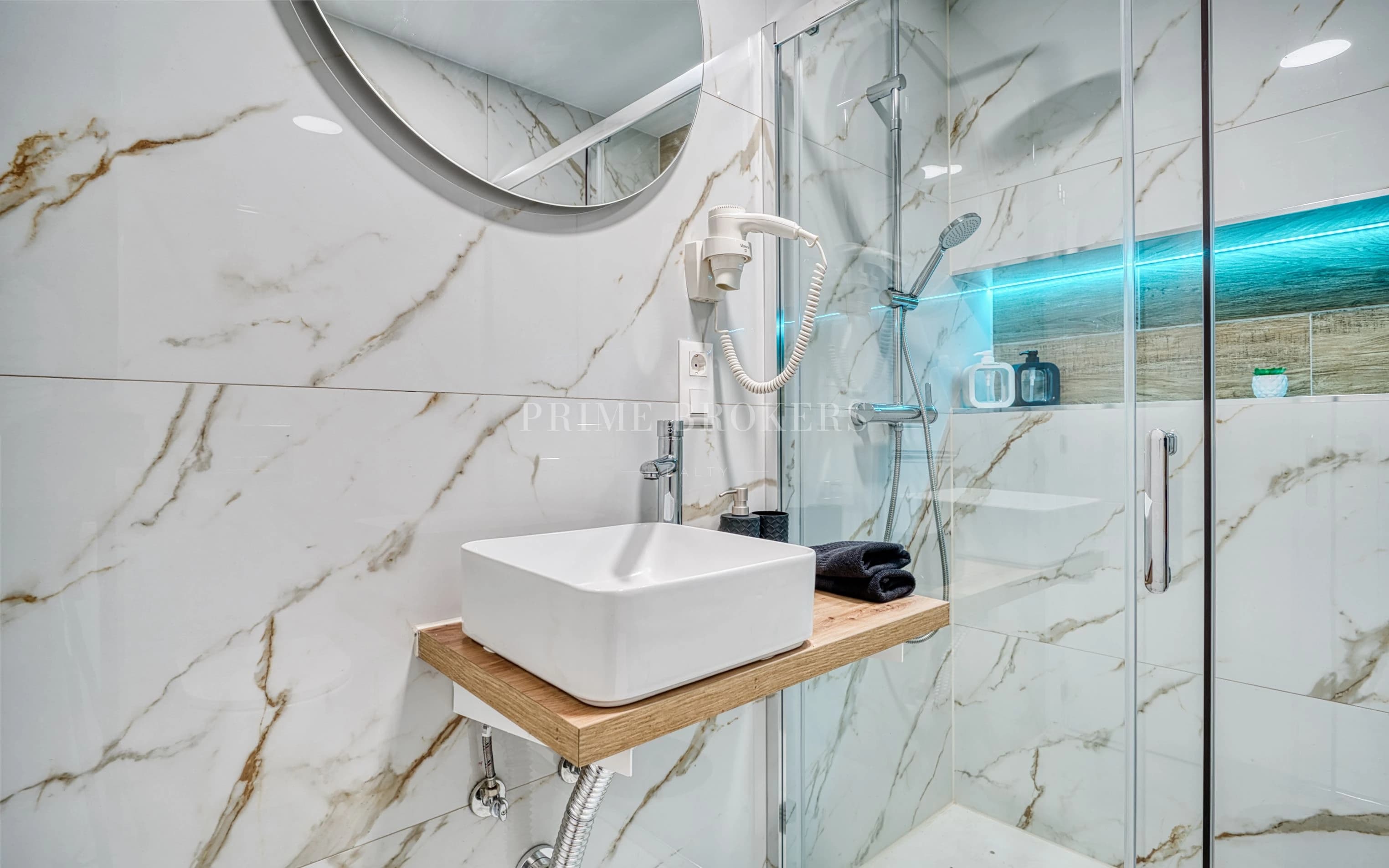 Excellent Studio in Las Americas