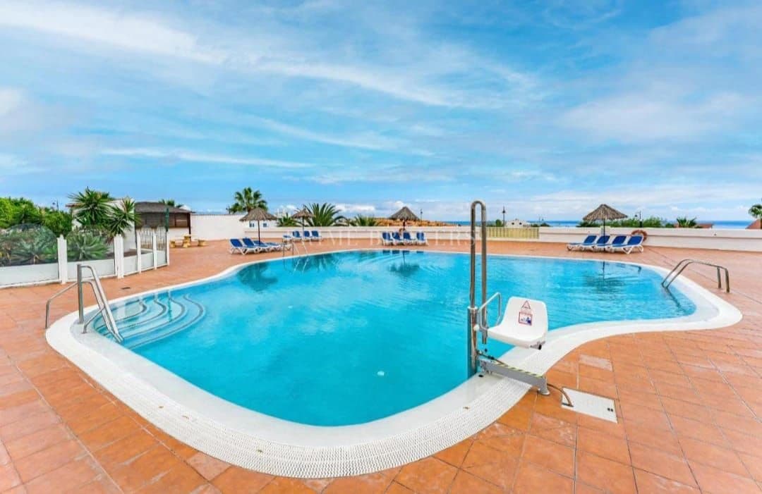Sunny apartment in Amarilla Golf