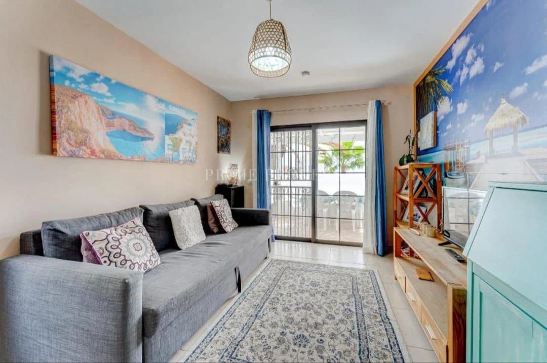 Sunny apartment in Amarilla Golf