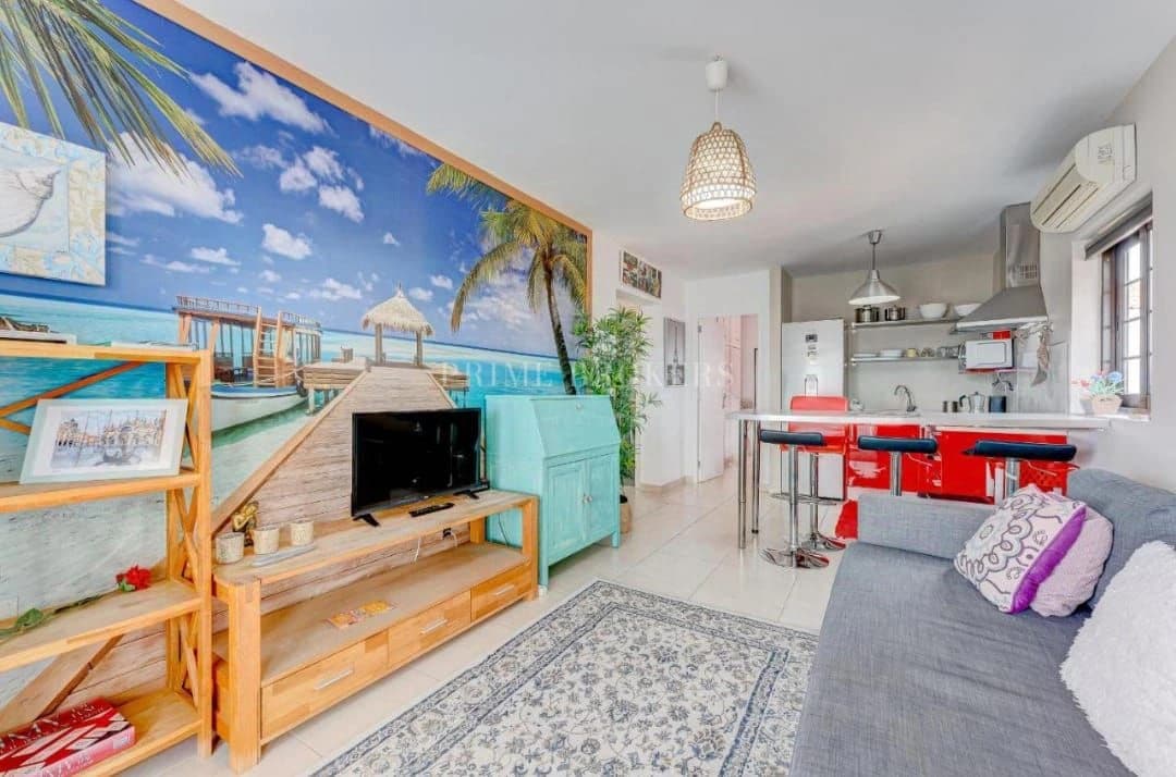 Sunny apartment in Amarilla Golf