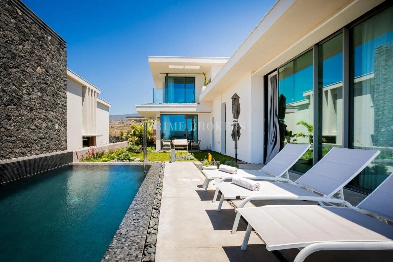 Luxury Ocean View Villa in Abama
