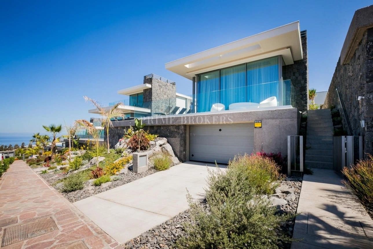 Luxury Ocean View Villa in Abama