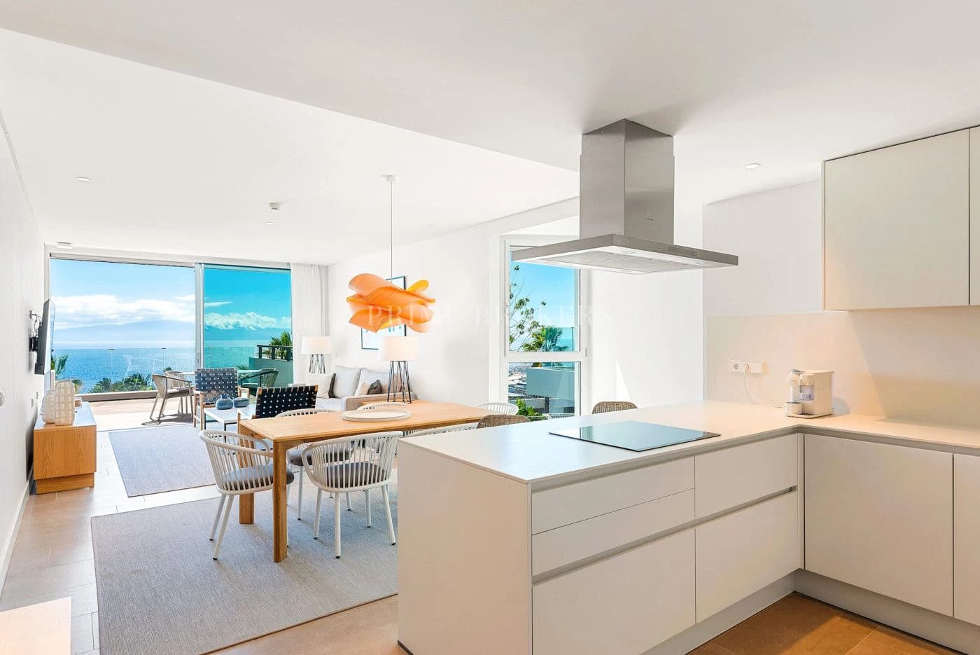 Panoramic Ocean Apartment