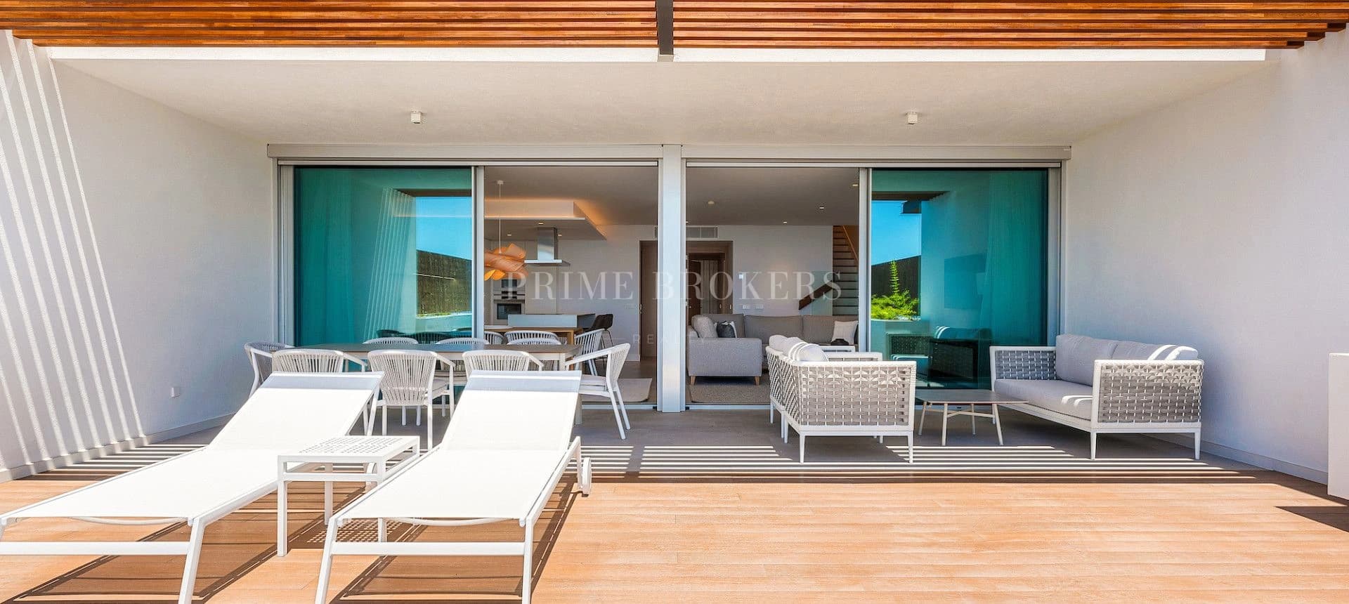 Panoramic Garden Duplex