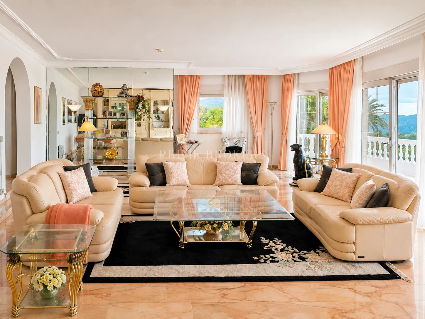 Villa en Venta en Chayofa