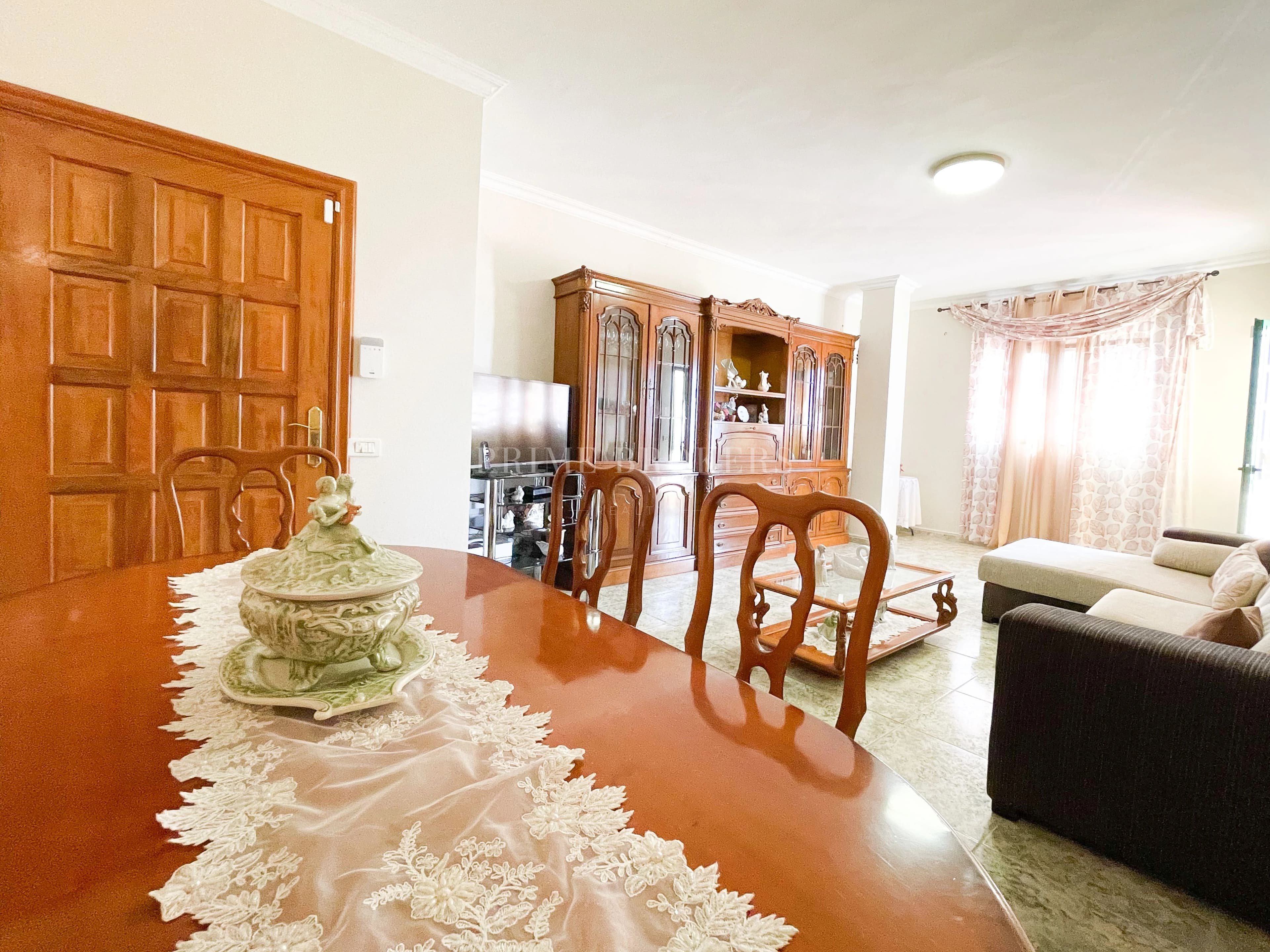 House with 8.132 m² plot in Granadilla de Abona